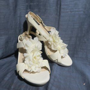 Womens off white sandles-Alex Marie